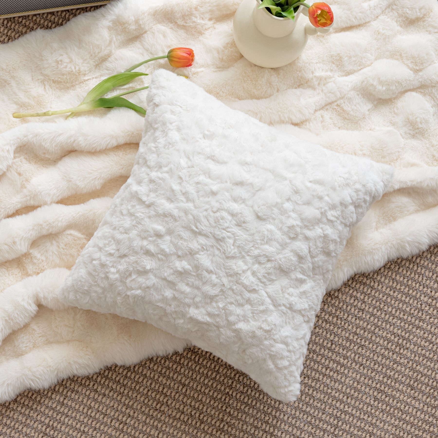 Taie d'oreiller en peluche lapin brossé blanc-45*45cm (exc)