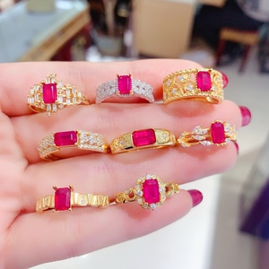 Vente chaude Direct usine Exquises bagues en rubis OEM/ODM fabriquées à la main, étincelantes et de style vintage - Product Image 2