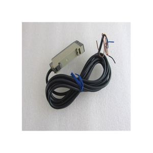 Sensore di prossimità E2B-M12KS02-WP-B2 E2B - Product Image 1