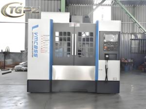 High Precision VMC855 Vertical CNC Machining <strong>Center</strong> 3-Axis <strong>4</strong>-Axis 5-Axis Milling &amp; Drilling Machine with GSK Control System - Product Image 2