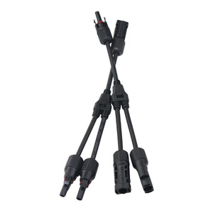 公母M/<span class=keywords><strong>F</strong></span>线光伏电缆连接器30A 1000V DC IP67线连接器太阳能电池板连接器