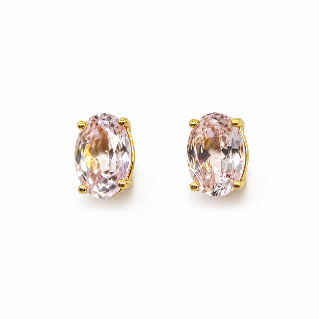 Lab grown Yttrium Aluminum Garnet Lavender Purple