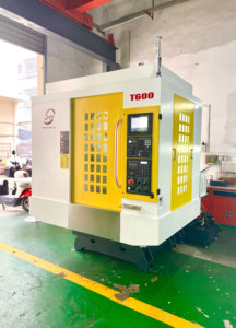 T6 T7 система управления Fanuc ATC 21 Инструментальный магазин Hiwin линейный направляющий рельс вертикальный обрабатывающий центр - Product Image 5
