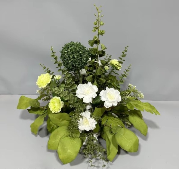 Forest style lily of the valley path guide flower