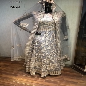 מראה מודרני קמיז kameez חליפת Dupatta הודי גבירותיי נשים ללבוש רקמת אבן עבודת משרד ללבוש משי נטו סיטונאי נמוך מחיר