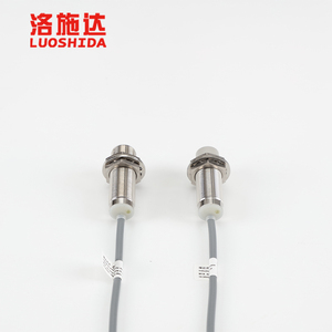 DC analógico de baja corriente Detección múltiple Medición de distancia de 3-4mm Sensor de proximidad inductivo M12 - Product Image 3