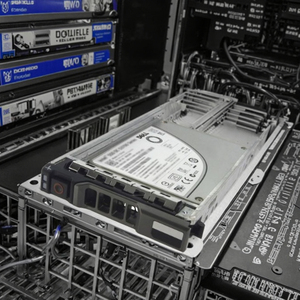 6Y7Y1 3.84TB SATA 6Gb/<strong>s</strong> 2.5 Inch SSD