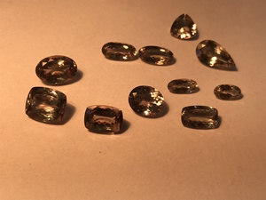 Natural Color Changing Turkish Diaspores Stones MIxed Shape <strong>Diasporas</strong> Stones