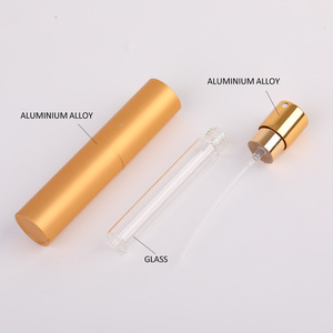 Logo personnalisé 8ml 10ml aluminium mini portable de voyage noir mat torsion vers le haut rechargeable brouillard vaporisateur verre & PP parfum atomiseur bouteille - Product Image 4