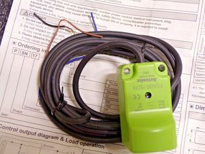 Autonics <strong>Inductive</strong> <strong>Proximity</strong> <strong>Sensor</strong> PRD08-2DN