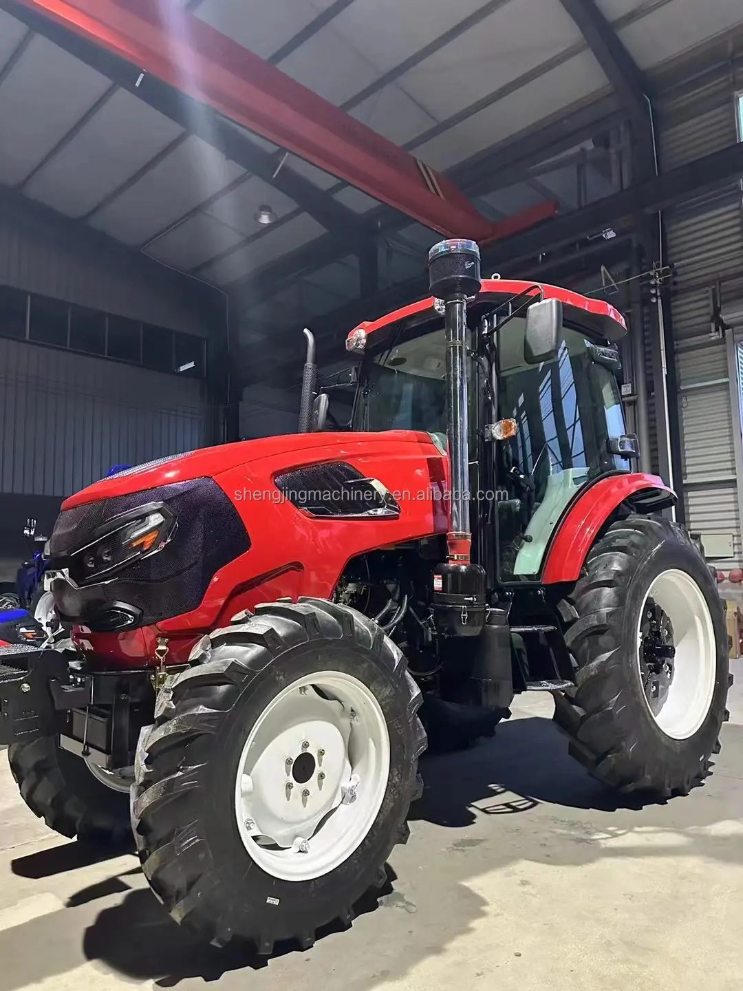 Tractor de ruedas Agri Tracking 50hp 60hp motor diésel con equipo agrícola de CA maquinaria para arar en el jardín de tierras de cultivo