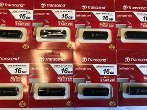 Orignal แฟลชไดรฟ์ USB 3.0รถยนต์แบบพกพา Jetflash700 4G ความจุ128GB โลโก้ที่ปรับแต่งได้สลักรูปแบบกุญแจ512MB 2TB ตัวเลือก