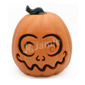 Halloween Jack O Lantern Citrouilles Lumière <span class=keywords><strong>LED</strong></span> à piles Décorations de citrouille d'intérieur/extérieur emballées dans un sac