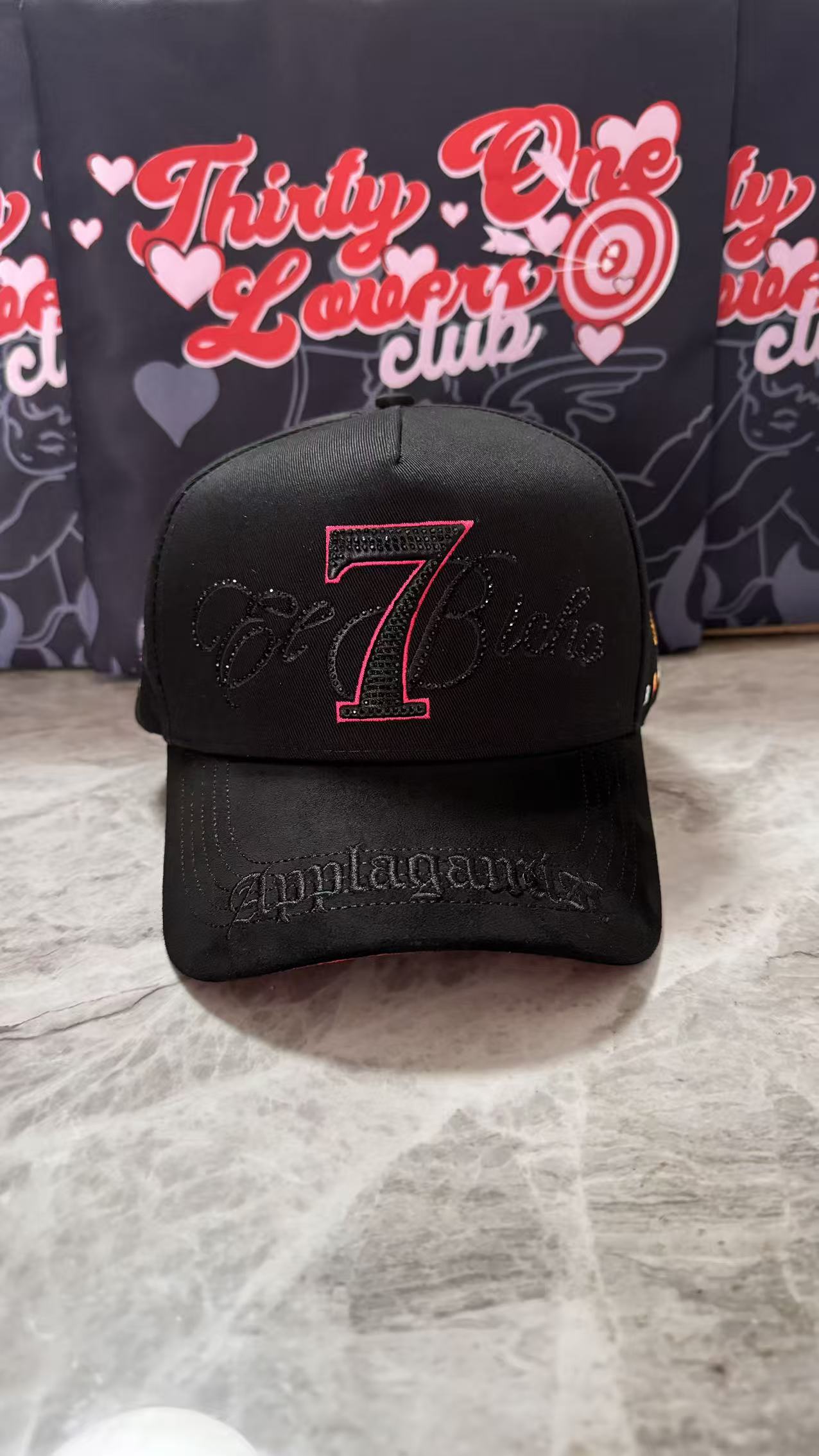 H11