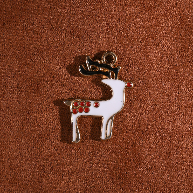 xq189 Pendentif cerf blanc