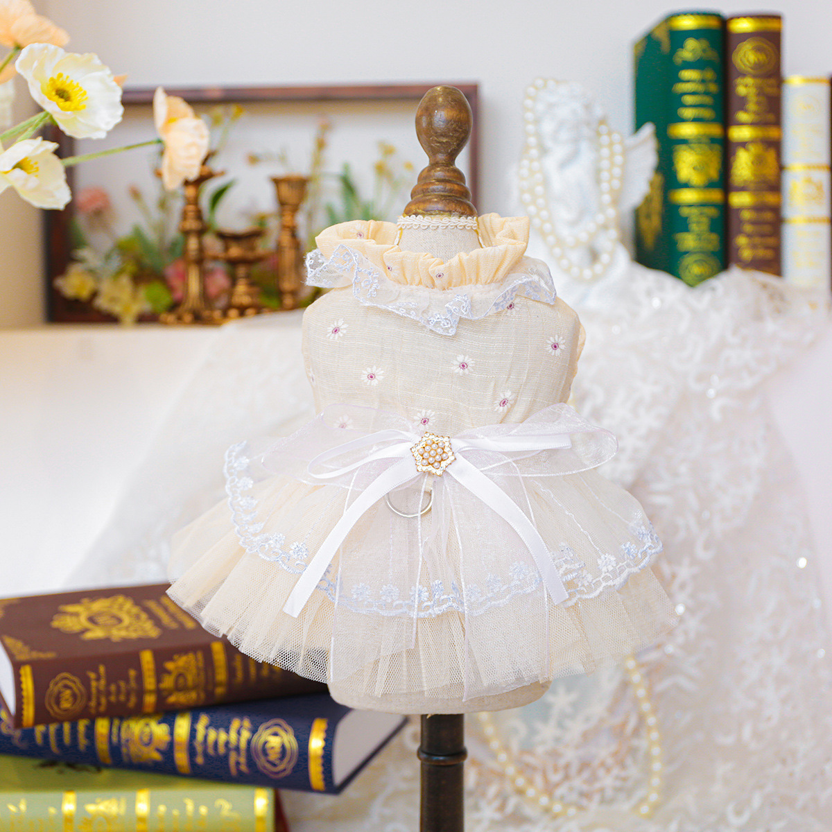 Waltz gauze skirt-champagne