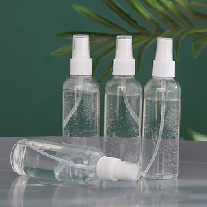 Fabrika ücretsiz örnek temizle parlak 30 50 100 Ml parfüm örnek erkek plastik sprey şişeleri ile erkekler için plastik kapak