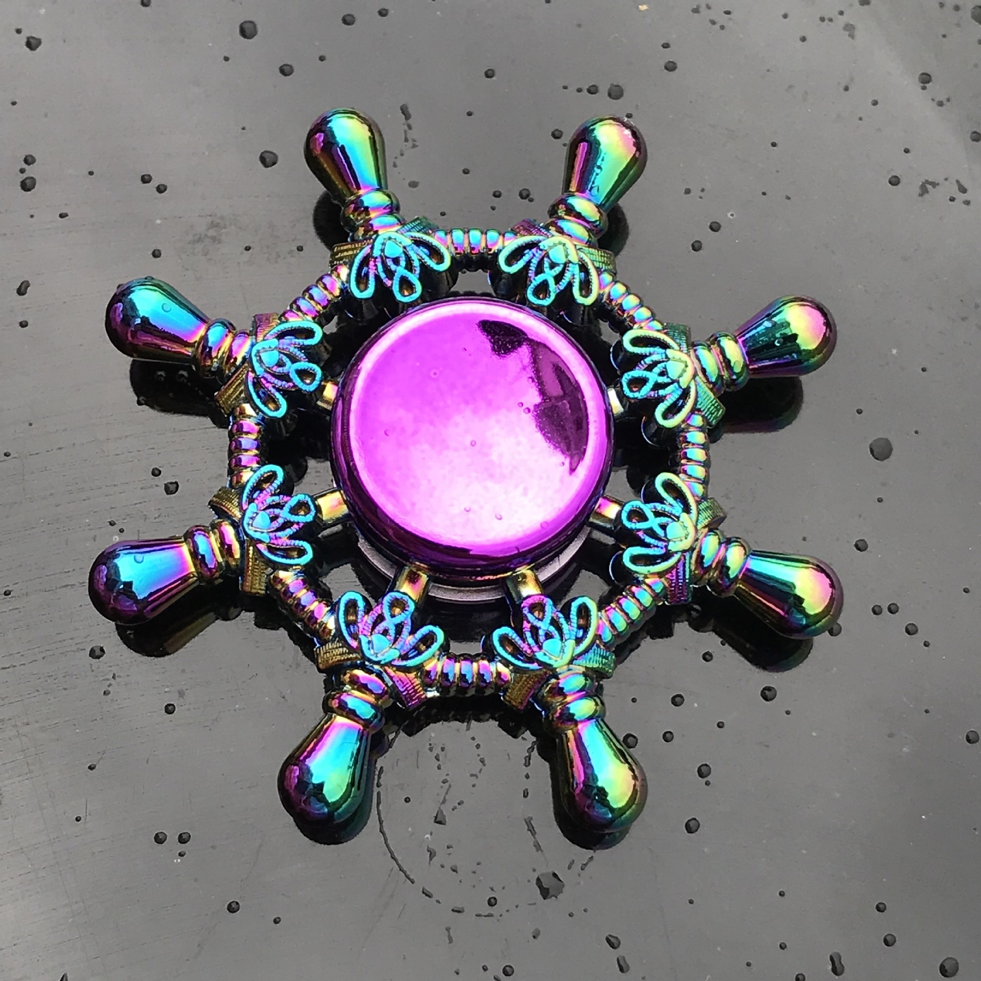 Q9-colorful annie rudder