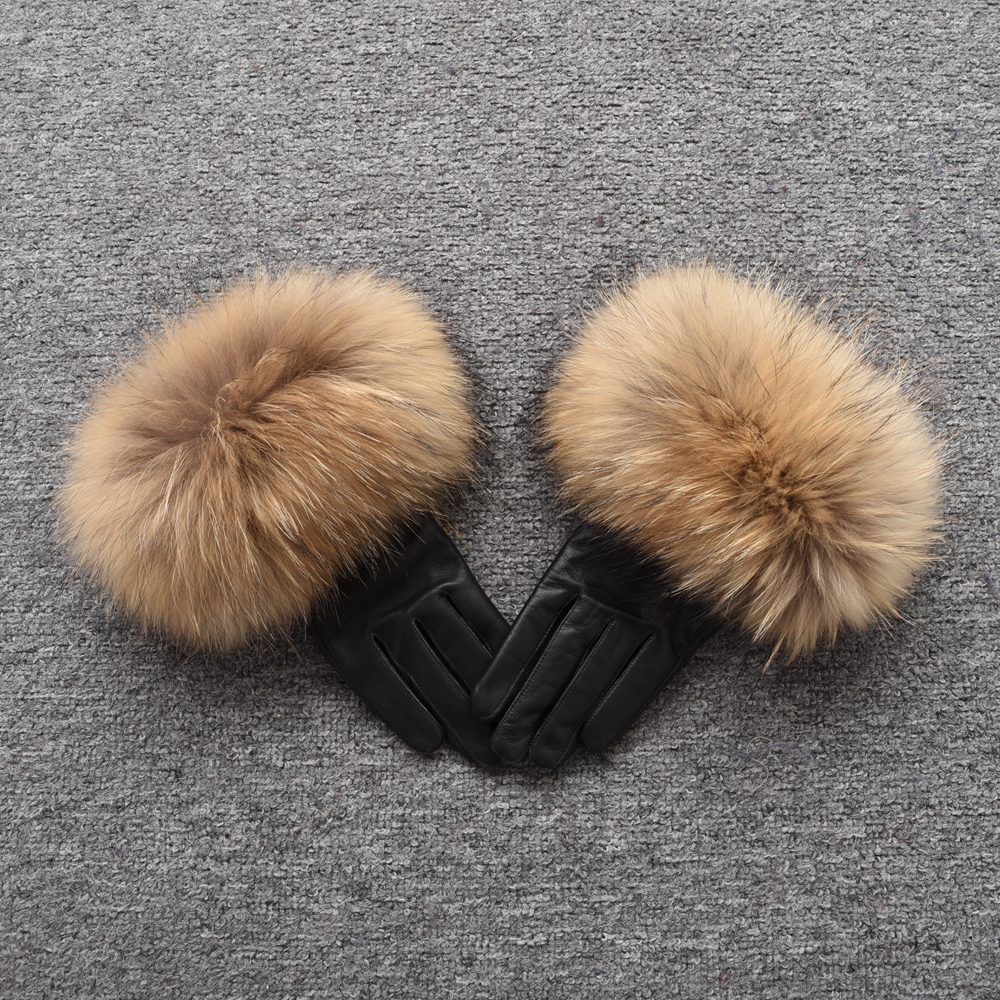 black+raccoon fur