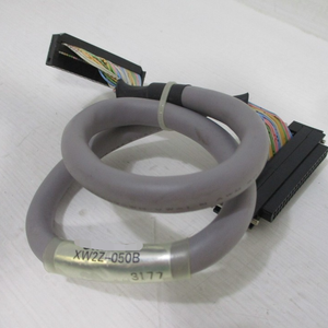 Nuovo e originale XW2Z-050B I/O cavo di programmazione HMI uscita ingresso 0.5M PLC connessione Stock in magazzino controllo programmazione PLC - Product Image 1
