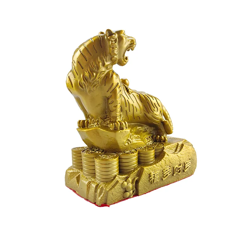 2024 precio al por mayor productos de estatua de cobre hogar fengshui decoración del hogar metal latón dorado adornos de tigre del zodiaco escultura de latón