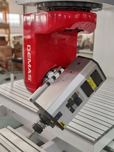 Full Automatic Disk ATC 5 Axis <span class=keywords><strong>CNC</strong></span> Router <span class=keywords><strong>Machine</strong></span> para Madeira 3D Carving Disk Tool Change