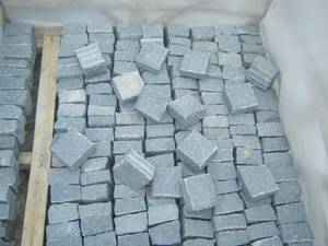Flamed Dark Grey China G654 Granite Floor Tiles Price China Black Granite Cheap Price 60x60cm Dark Granite for Wholesale