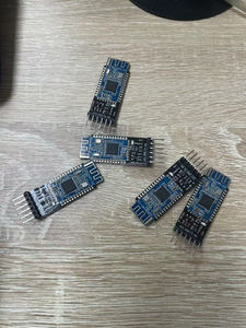 HM-10 transparentes serielles 4.0-Modul seriell mit Logic Level Shift Neutral 4.0 BLE-Modul HM 10 HM10 HM-10 Bluetooth-Modul