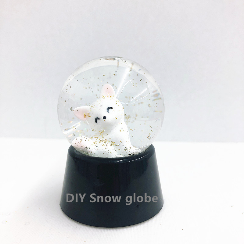 DIY hard inner figure snow globe