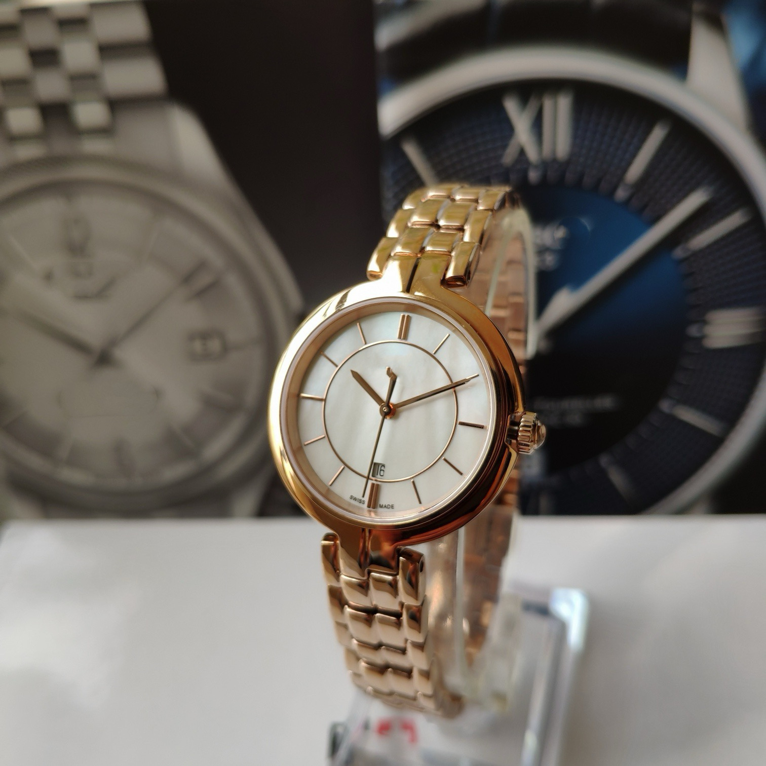 Flamenco rose gold counter gift box
