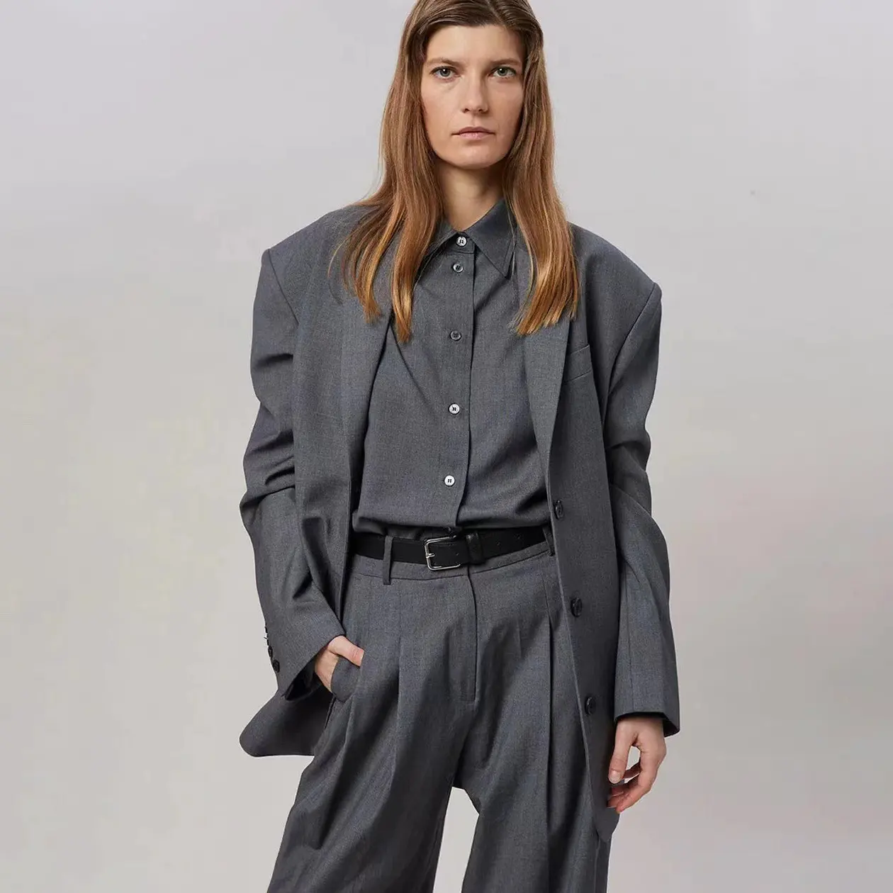 Nouvelle tendance à la mode élégant nouveau personnalisé dame bureau manteau rationaliser Slim Fit couleur unie femmes costumes smoking