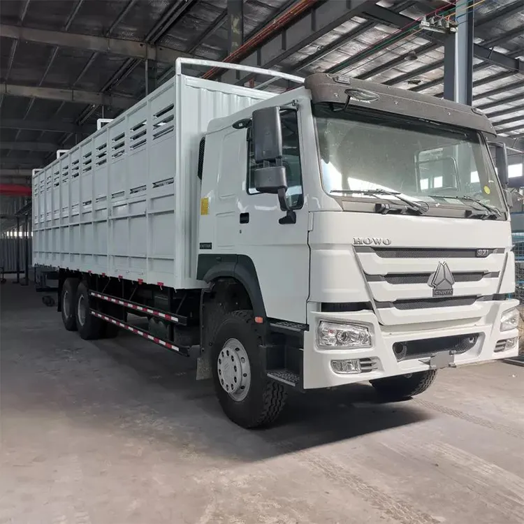 Sinotruck Truck Prijs Gebruikt Howo Cargo Truck 6X4 Rhd Zware 336hp Stake Cargo Truck Gebruikte Chinese Vrachtwagens Te Koop