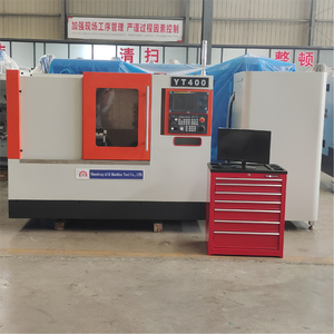 Das Fanuc-Programms teuerung system für die Verarbeitung von Gummi dichtung ringen auf der CNC-Drehmaschine YT400-Schrägbett verkauft sich gut