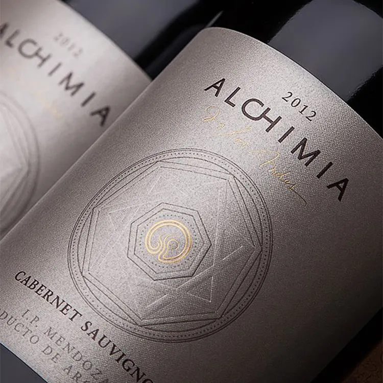 Logotipo adesivo à prova d'água Vinho Azul para negócios logotipo personalizado marca adesivos de marca etiqueta vermelha uísque