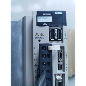 Nuovo SGDV-3R5D11A Servo Drive PLC PAC e controller dedicati con servomotore YASKAWA spedizione rapida - Product Image 1