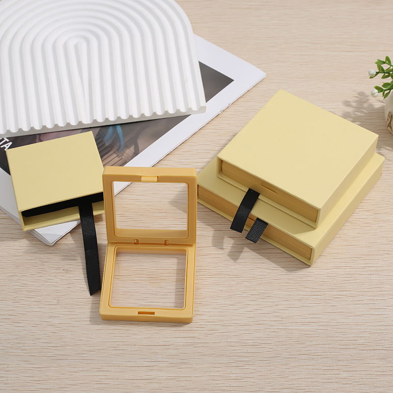 Ensemble jaune