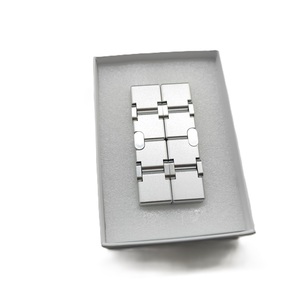 Sang trọng Infinity <span class=keywords><strong>Cube</strong></span> Prime cho căng thẳng và lo lắng phiên bản mới kim loại <span class=keywords><strong>Cube</strong></span> Thần Tài ngón tay đồ chơi - Product Image 2