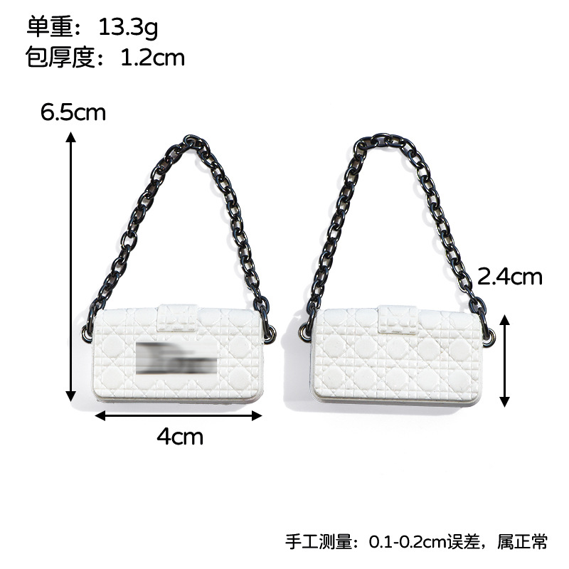 White d bag