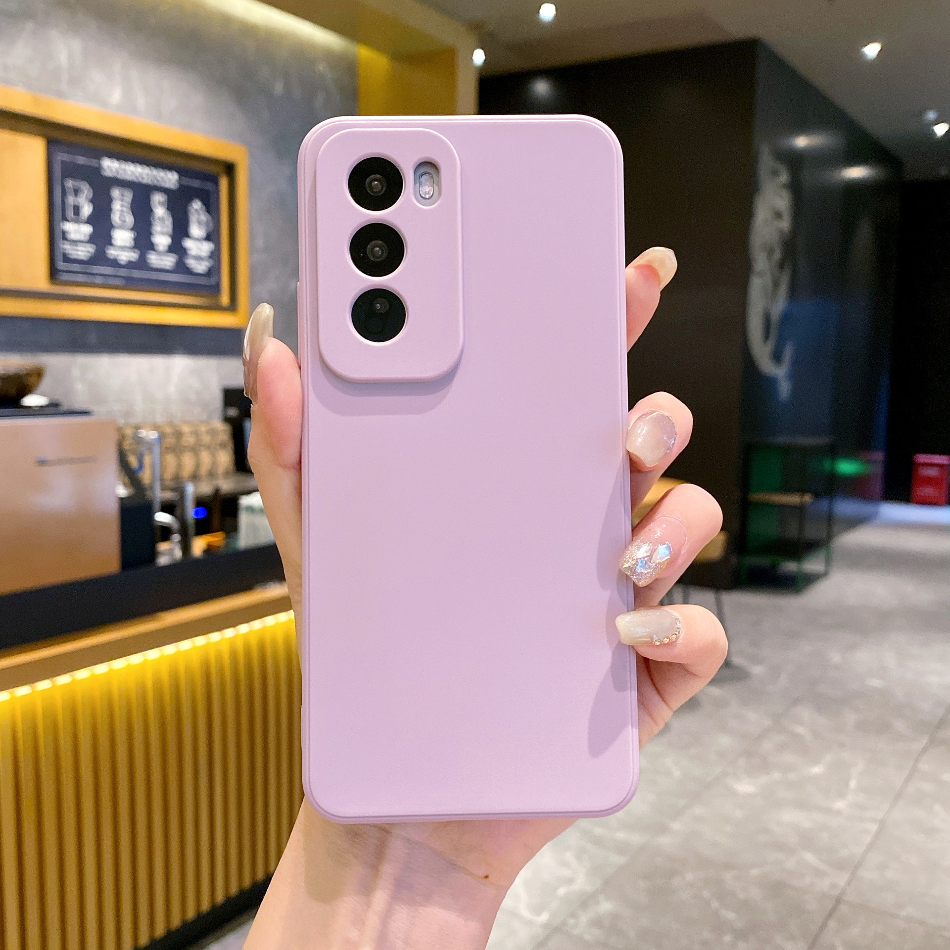 Straight edge-straw purple