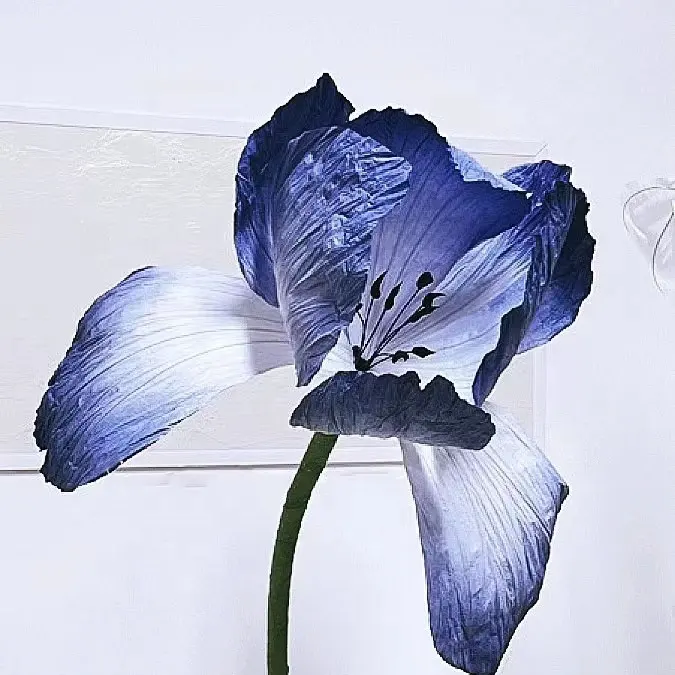 Hoge Kwaliteit Handgemaakte Papieren Bloemen Kunstmatige Gigantische Iris Met Bladeren Voor Etalage Feest Bruiloft Decoratie