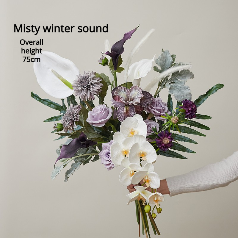 Fog-Shrouded Winter Melody (No Vase Included)