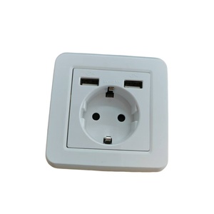 USB墙壁插座多端口充电16A电脑电源电板2A额定电流2 USB a型输出欧盟制造塑料插座 - Product Image 1
