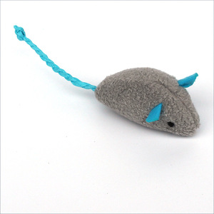 Ratón de juguete para gato de hierba gatera resistente a los arañazos - Product Image 4