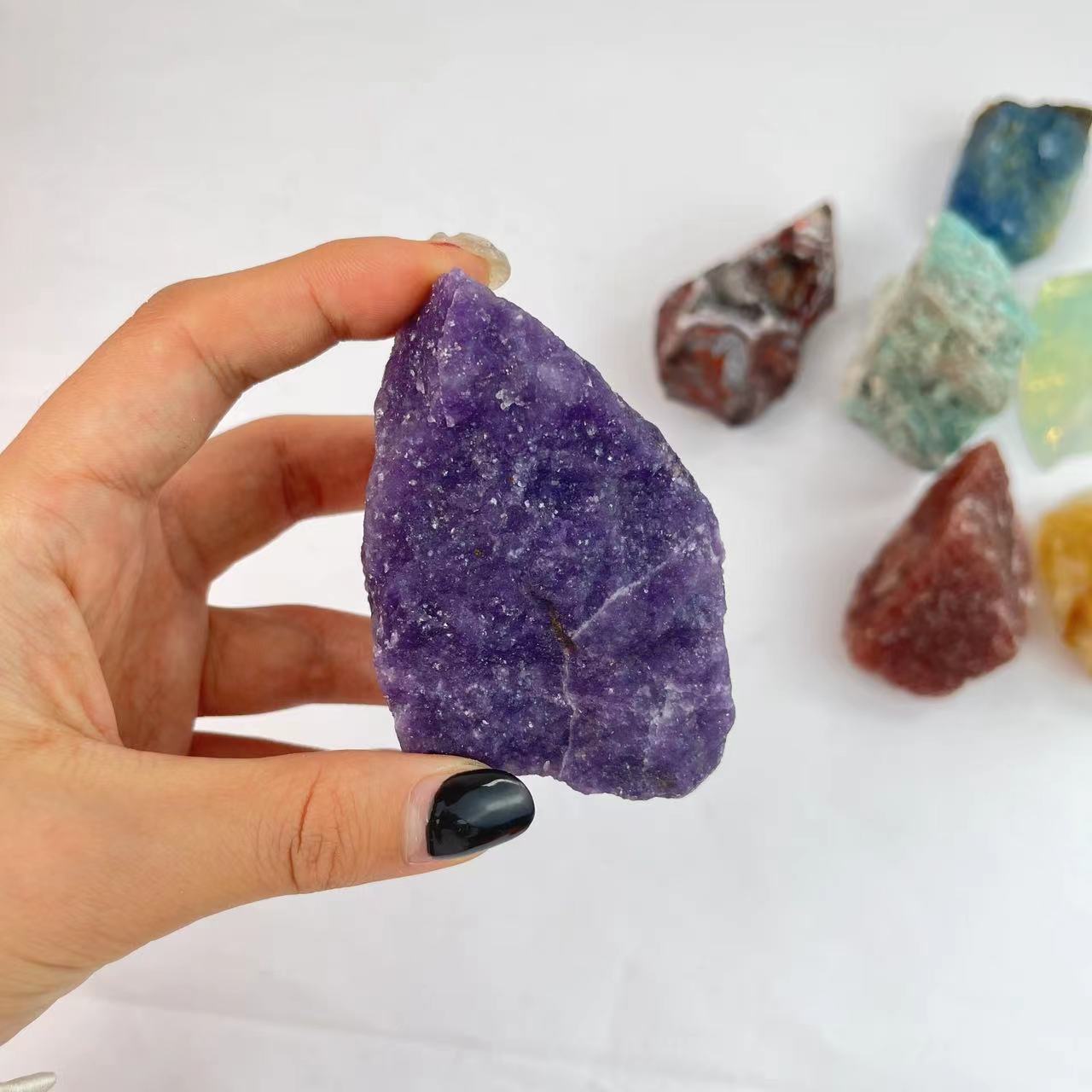 Mica violet