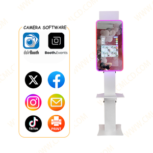 Квадратная фотокамера с регулируемой головкой и встроенной вспышкой - Product Image 5