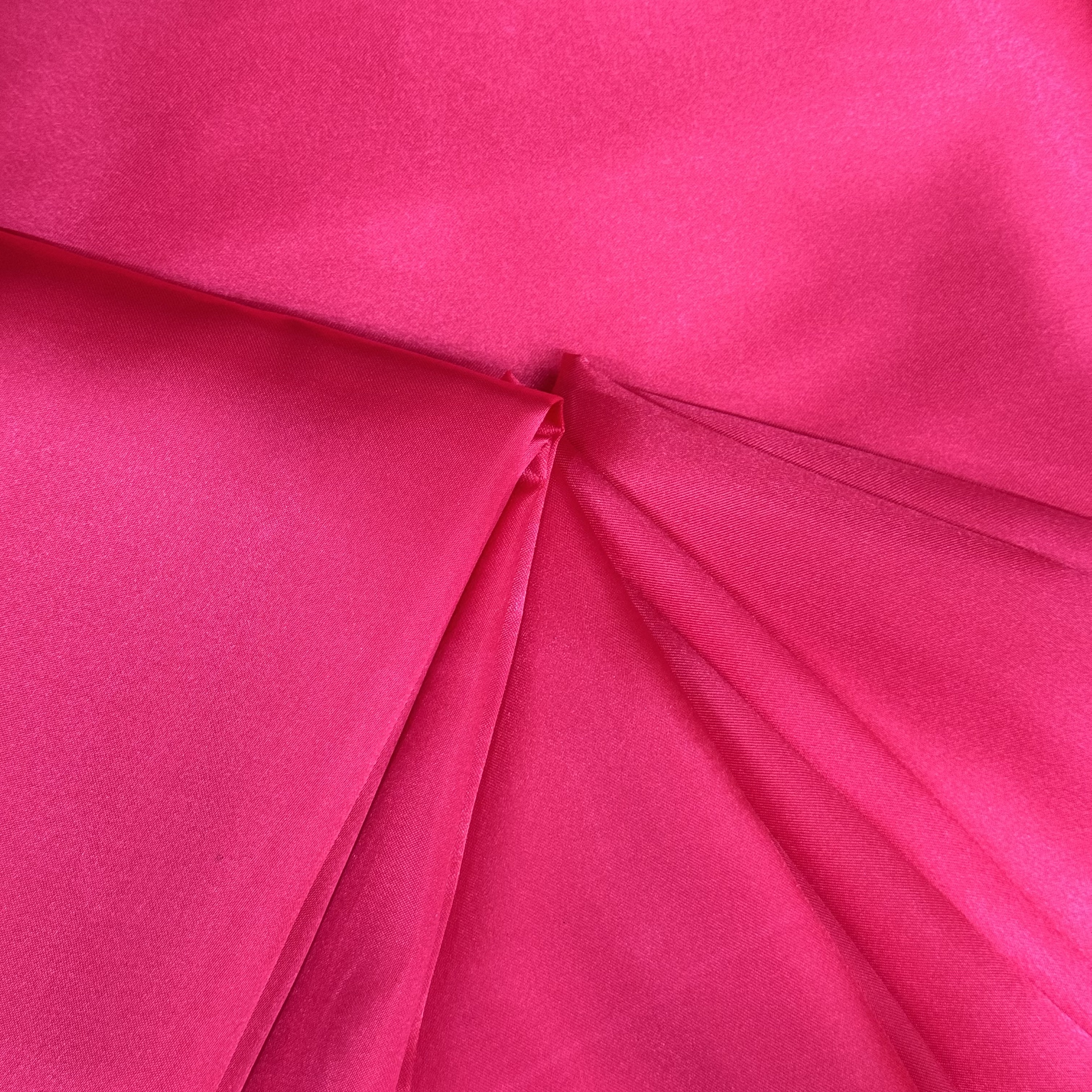 Rose red