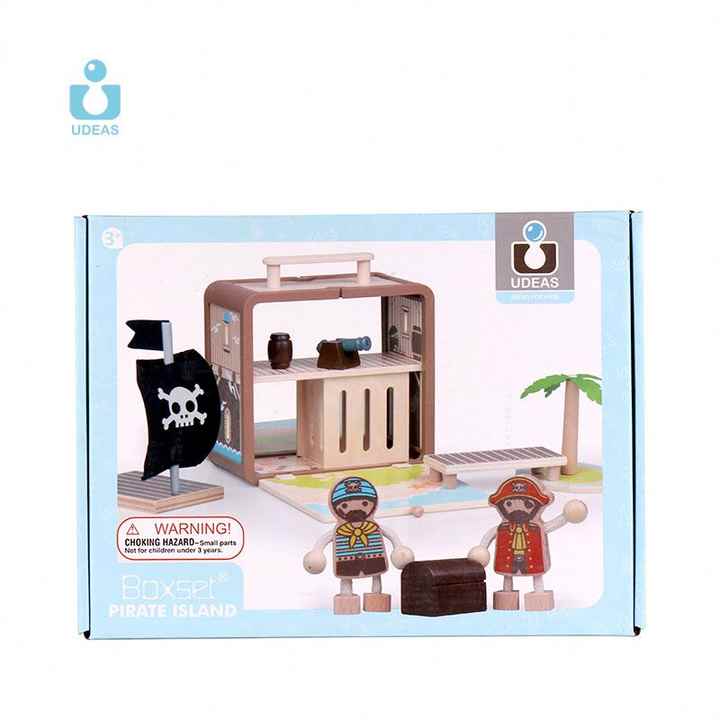 UDEAS Beach Summer Style Building Block Set Pirate Ship Wood Toy with Pirate Captain and Crew