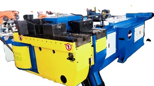 DW115CNC Multi Function square Steel Round Tube Into square Tube <strong>Cold</strong> <strong>Bending</strong> Machine