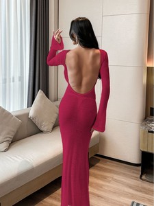 تصميم عصري جديد للنساء على الطراز الأوروبي والأمريكية من قطعة واحدة للشاطئ أكمام الطويلة بنمط سادة شعار تنورة مثيرة بمكشوفة - Product Image 2