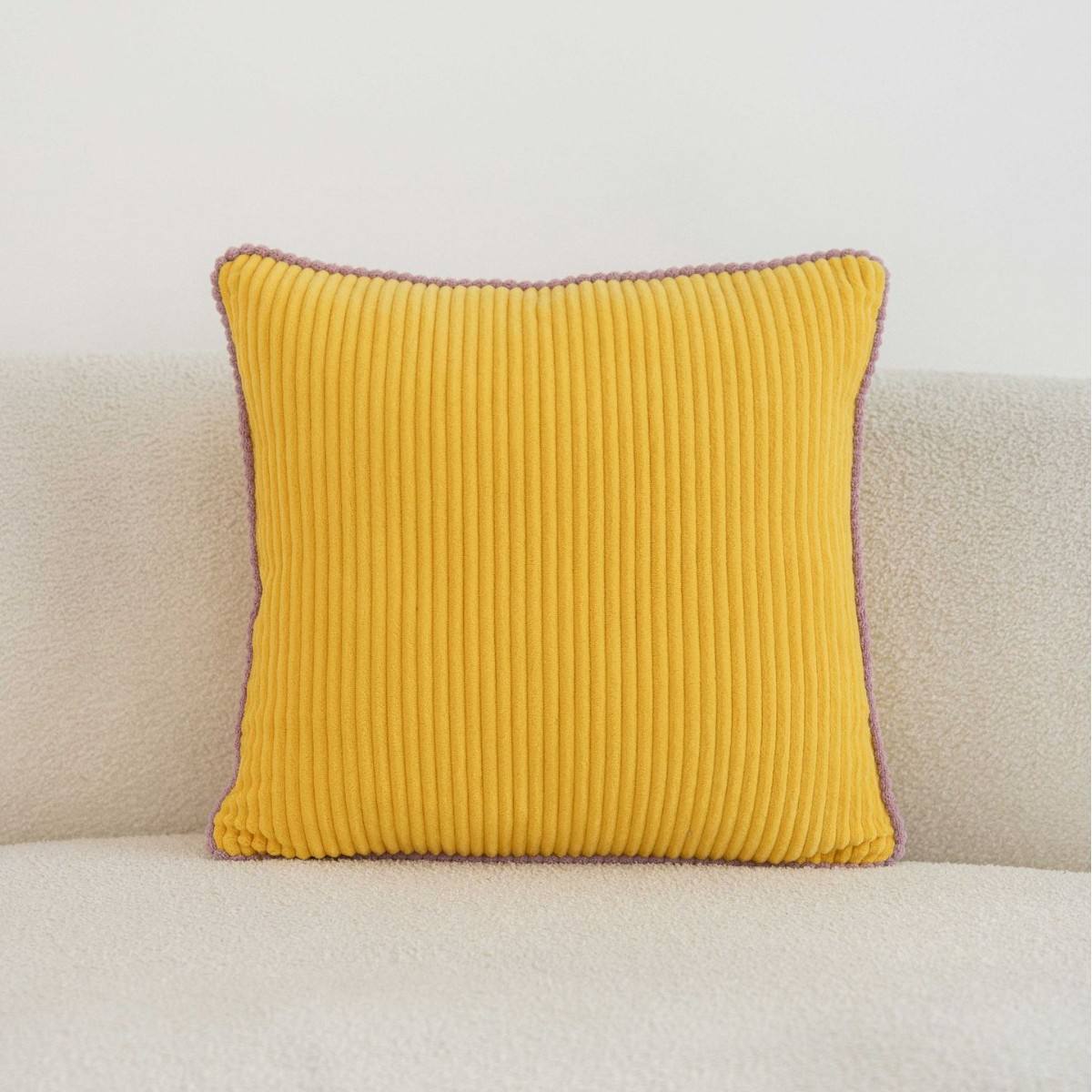 สีเหลือง